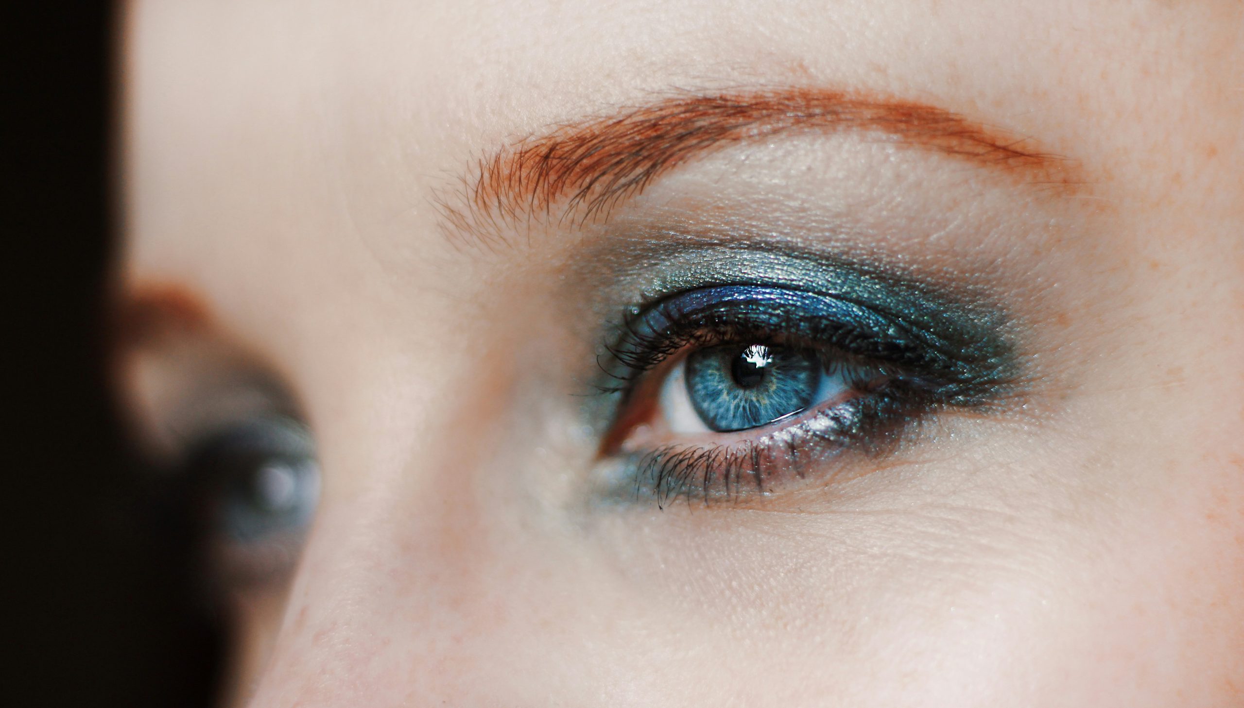 Unveiling the Artistry of Eye Enhancement with Eyeshadow